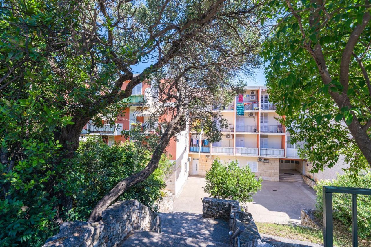 Kairos Holidays